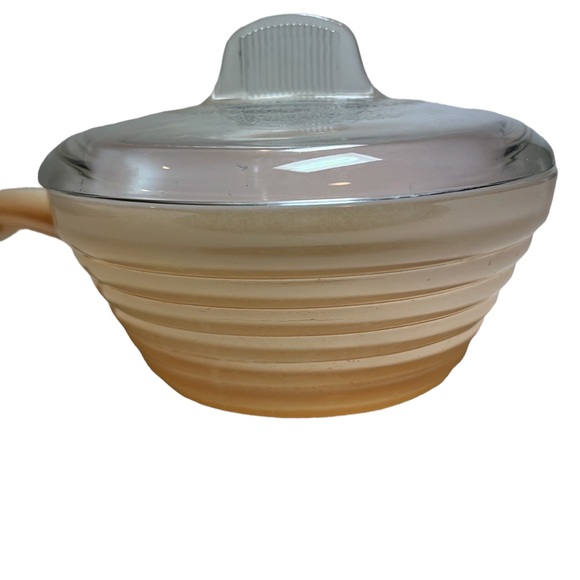 Fire-king bakeware - Picture 4 of 8